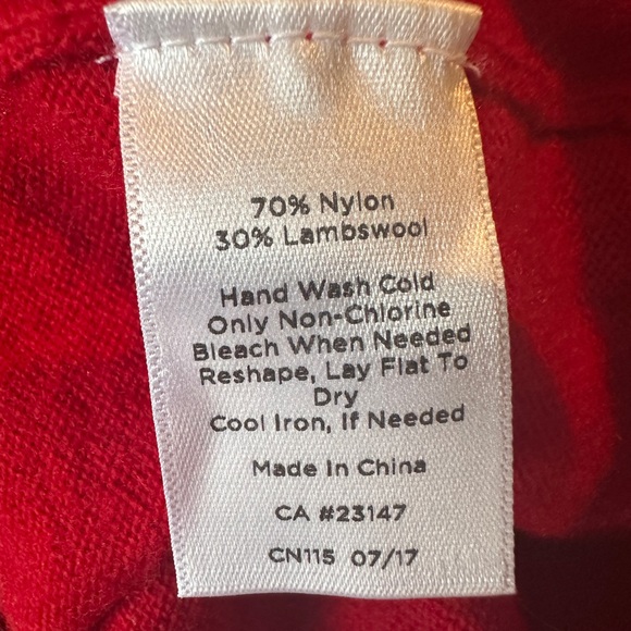 Talbots Sweater Crew Neck W/Button Back Closure LambswoolNylonBlend Red SZ L EUC - Picture 6 of 6